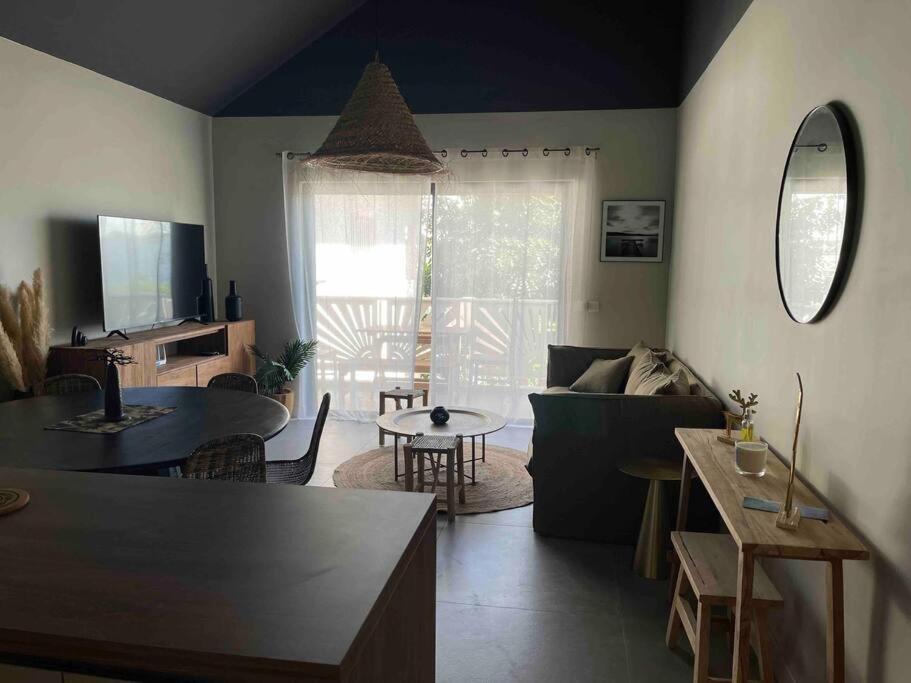 Apartamento Oligaia Orient Bay Quarter of Orleans Exterior foto